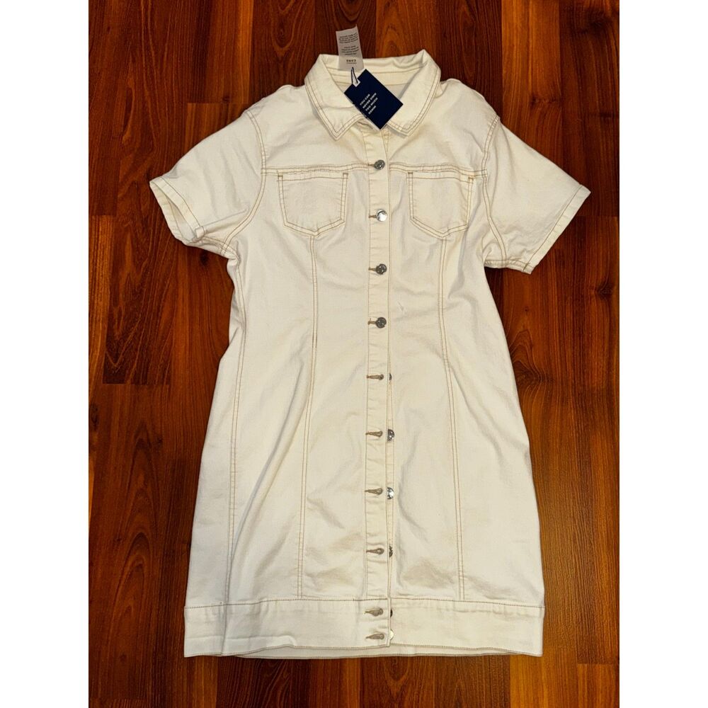 Love Tree White Denim Short Sleeve Mini Dress